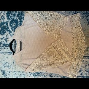 Andthewhy flowy shirt size M